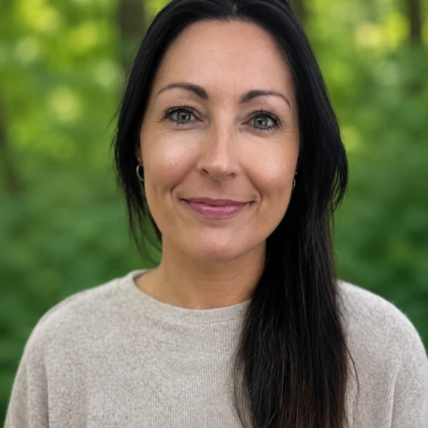 Shelley Cook